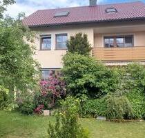 Großes Haus in ROTH mit Doppelgarage und großem Garten; PRIVAT