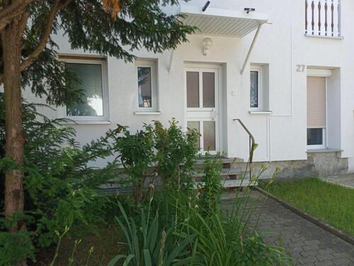 Foto - 4-Zimmer-Wohnung mit Einbauküche, Balkon und Gartenanteil in Ammerndorf