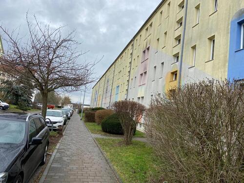 Foto - 2 Zimmer Wohnung Zu Verkaufen in Weisenfels West