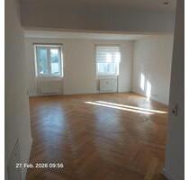 Helle Altbauwohnung in Lahr - 1.150,00&nbsp;EUR Kaltmiete, ca.&nbsp; 89,00&nbsp;m&sup2; in Lahr (Schwarzwald) (PLZ: 77933)