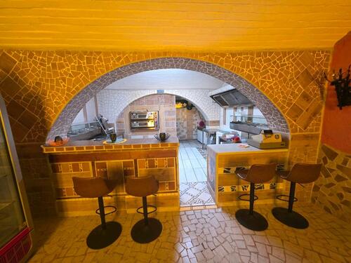 Foto - Gewerbefläche in zentraler Lage vollausgestattete Pizzeria Gastro