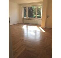 Wohnen mit Hauscharakter – renovierte 4-Zimmer-Wohnung mit Balkon & Garage zur Miete - Baden-Baden Lichtental