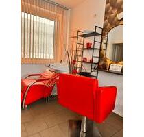 Kleines Ladengeschäft, z.Z. Beautysalon - Braunschweig Lehndorf-Watenbüttel