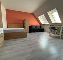 Gemütliche 1-Zimmer-Dachgeschosswohnung – Voll möbliert - Dittelbrunn