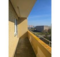 Großzügige Familienwohnung! 2 Bäder (Wanne & Dusche) + 2 Balkone - Stendal