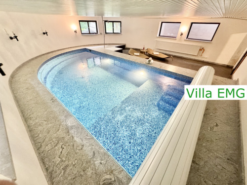 Foto - Luxus Villa Ferienhaus EMG München 20P mit Pool, Wald & See