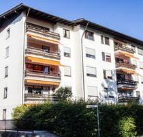 Bad Tölz: 2-Zimmer-Wohnung im 3. OG mit Balkon und Ausblick