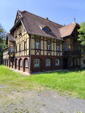 Foto - Fabrikantenvilla mit Umgebindehaus im Jugendstil