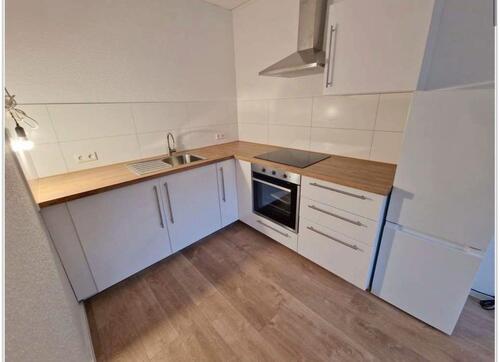 Foto - Frisch saniert 2024: moderne 2-Raum-Wohnung, 43 m²