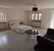 Schöne, helle 2-Zi.-Whg. in Neufahrn i. NB mit Balkon - Neufahrn in Niederbayern