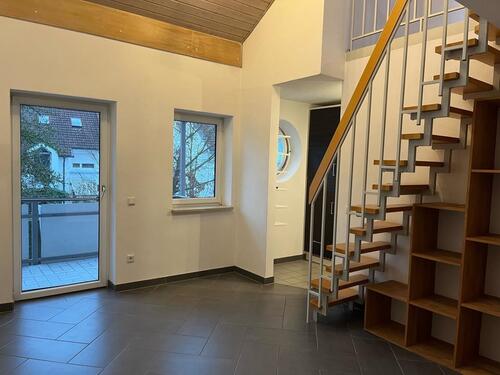 Foto - Helle 3-Zimmer-Maisonette-Wohnung Nähe Klinikum IN mit Balkon TG