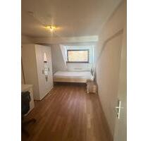 1 Zimmer in Wohmgemeinschaft - 450,00&nbsp;EUR Kaltmiete, ca.&nbsp; 15,00&nbsp;m&sup2; in Crailsheim (PLZ: 74564)