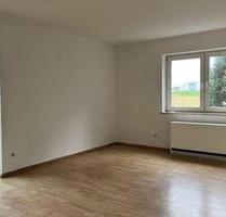 +++ Schöne 2 Zimmer-Wohnung mit Terrasse im Grünen +++ - Ebersbach
