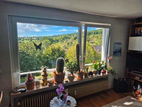 Foto - Gemütliche 3-Zimmerwohnung mit 2 Balkon und extra Zimmer im DG