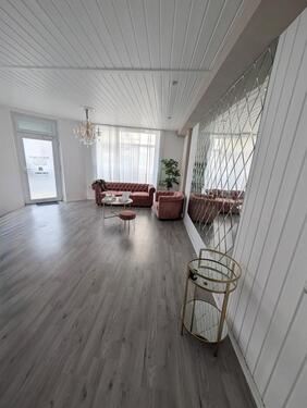 Foto - Vielseitig nutzbare Gewerbeeinheit im Erdgeschoss – ca. 74 m²