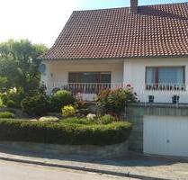 Freistehendes Haus mit schönem Grundstück im Sauerland - Marsberg