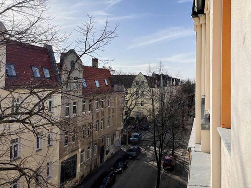 Foto - Frisch renoviert! Helle 3-Raum-Wohnung mit Balkon in günstiger Lage! Wohnen in der südlichen Innenstadt mit kurzen Wegen.