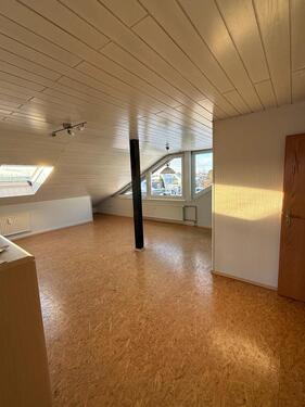 Foto - Helle 3-Zimmer-Dachgeschosswohnung mit Balkon in Möhnesee-Körbeck