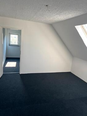Foto - 4 Zimmer Dachgeschoßwohnung zur Miete in Darmstadt