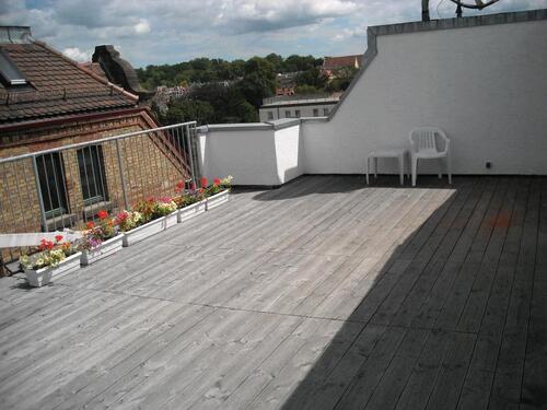 Foto - 3,5 Raum-Whg mit großer Dachterrasse und Blick in die Weinberge