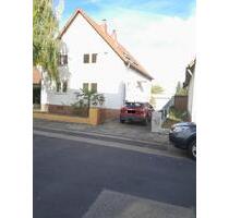 Gepflegtes Haus mit 2 Wohnungen in Haßloch von Privat