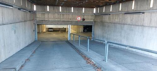 Foto - Tiefgaragenstellplatz zu vermieten