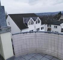 Dachgeschosswohnung mit Weitblick - Plaidt