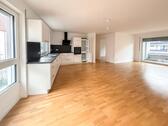 Foto - Familienfreundliche 4-Zimmer Wohnung mit Loggia