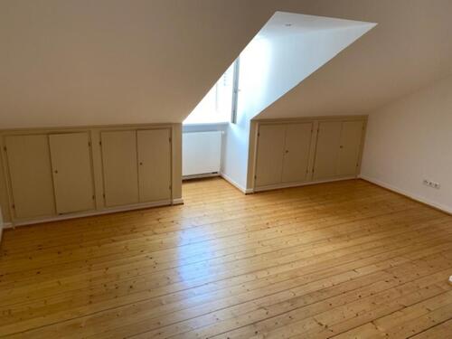 Foto - WG-Zimmer in einer 3 Zimmer Wohnung zu vermieten Zimmer 2