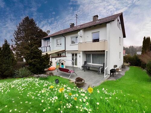 Foto - Familienfreundliche Doppelhaushälfte in stadtnaher Lage von Balingen