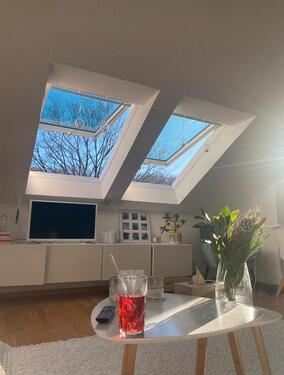 Foto - 2 Zimmer Dachgeschoßwohnung zur Miete in Stuttgart