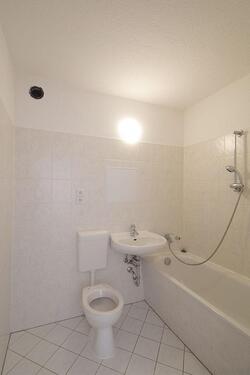 Foto - 3 Zimmer Etagenwohnung zur Miete in Halle (Saale)