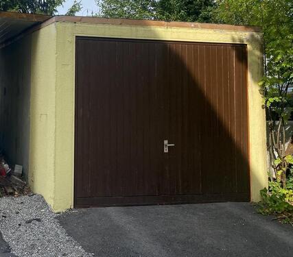 Foto - Garage zu vermieten direkt am Bahnhof DS