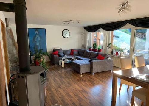 Foto - Charmante 3-Zimmer-Wohnung mit Terrasse und Garten
