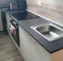 Engers, 2 Zimmer, Küche, Bad im Dachgeschoss. - Neuwied Block