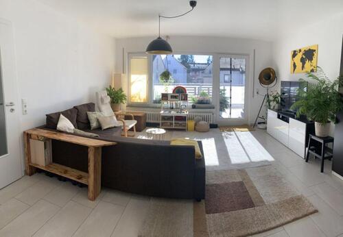 Foto - Helle 3,5-Zi.-Whg. mit 40qm-Balkon, Stellplatz und neuer EBK