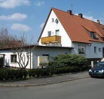 Grundstück mit san. bed. 3-Parteien-Reiheneckhaus OT-Baiersdorf