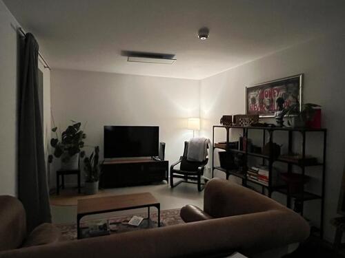 Foto - Möblierte 2-Zimmer-Wohnung mit Balkon – befristete Untervermiet