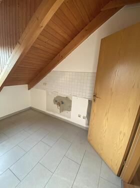Foto - 2 Zimmer Dachgeschoßwohnung zur Miete in Groß-Umstadt