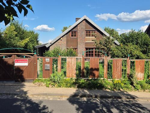 Foto - 6 Zimmer Einfamilienhaus zum Kaufen in Neunkirchen-Seelscheid
