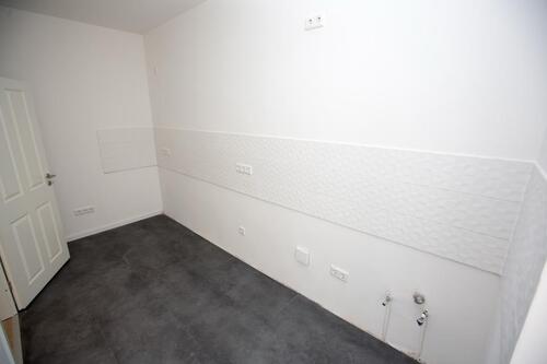 Foto - Helle 2-Zimmer-Altbauwohnung mit Balkon in Wuppertal-Vohwinkel