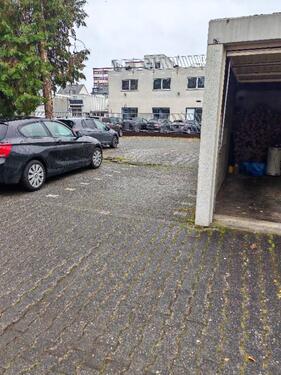 Foto - PROVISIONSFREI 2 STELLPLÄTZE NIEDERRAD KÖNIGSLACHERSTR 11-13 a 75., MWST AUSWEISBAR