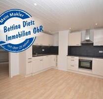 DIETZ: Neu renovierte 2-Zimmer-Erdgeschosswohnung mit Einbauküche nur 20m von der Römerstraße! - Obernburg am Main