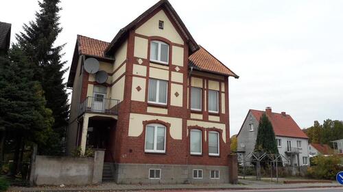 Foto - 10 Zimmer Mehrfamilienhaus, Wohnhaus zum Kaufen in Holzminden
