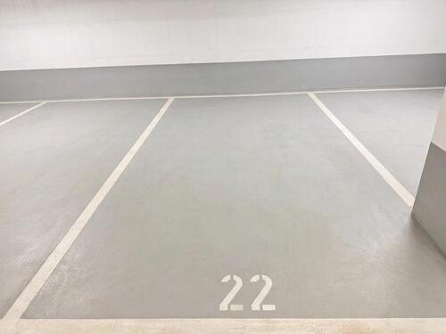 Foto - Sicherer Tiefgaragenstellplatz Neubau Köln Porz-UrbachElsdorf