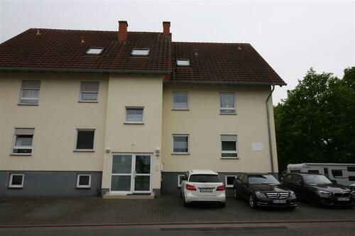 Foto - 3 Zimmer-Wohnung mit Balkon im Obergeschoss von Ziegenhain in zentraler Lage zu vermieten
