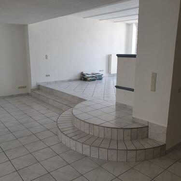 Foto - 4-Zimmer Wohnung - 800,00&nbsp;EUR Kaltmiete, ca.&nbsp; 120,00&nbsp;m&sup2;