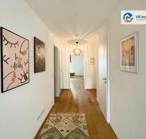 Großzügige 2-Zimmer-Wohnung mit Garten, zwei Terrassen und Top-Ausstattung - Zell am Main