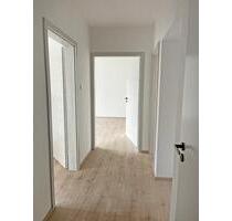 Helle 2 ½ Zimmer-Wohnung mit Küche und Südbalkon in Löhne-Ort