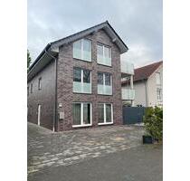 4 Zimmer Wohnung Zentrum nah - 1.180,00&nbsp;EUR Kaltmiete, ca.&nbsp; 101,00&nbsp;m&sup2; in Gütersloh (PLZ: 33330)